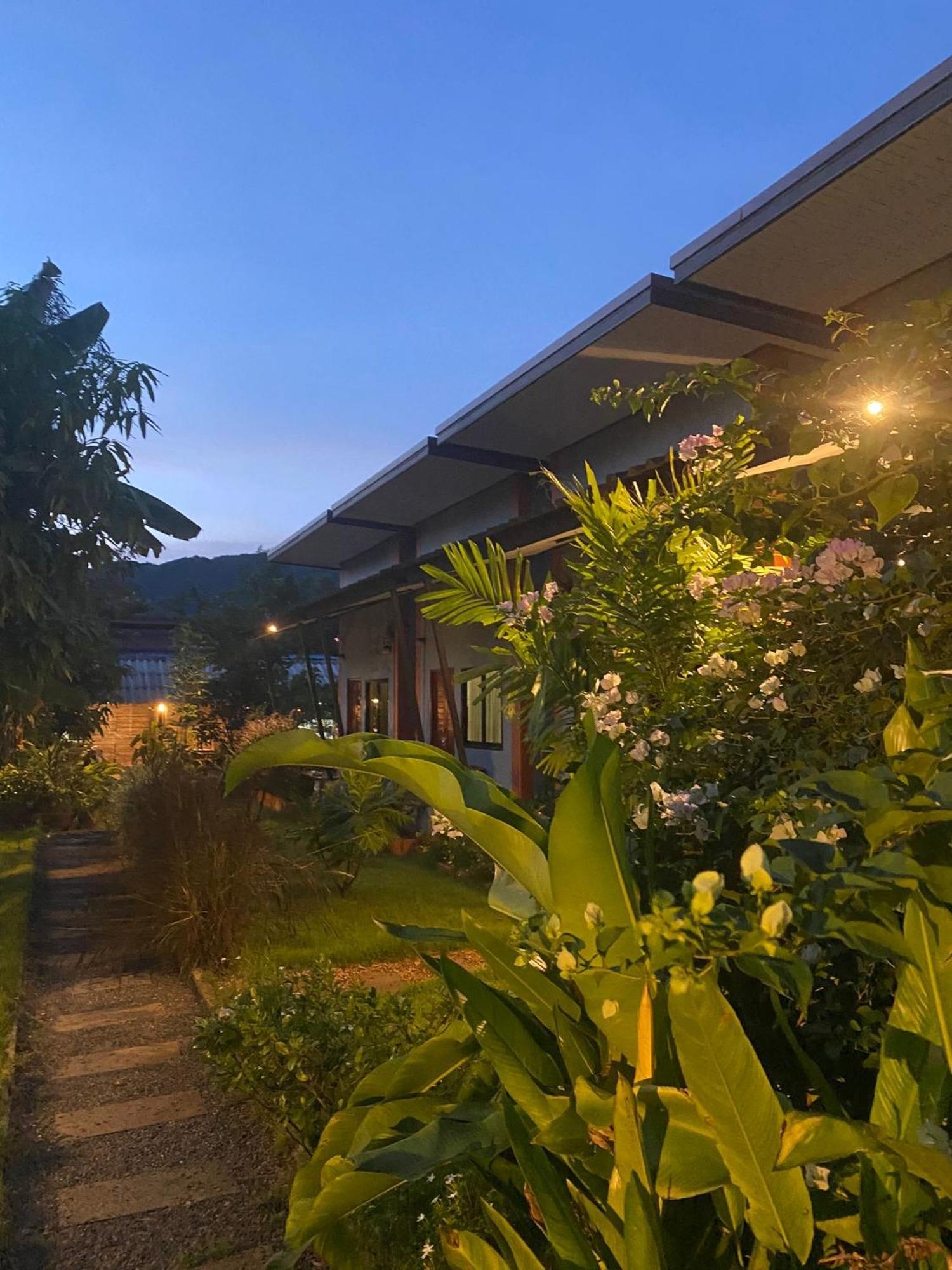 Villafarmsuk@Khanom Exterior foto